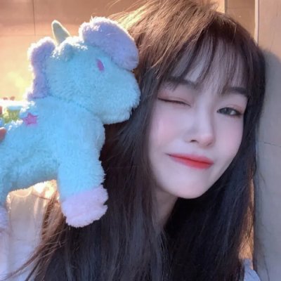 通灵少女奇遇记海报